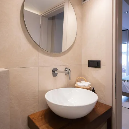 Isyra Loft Apartment *